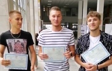 video_2022-08-01_15-59-54_Moment