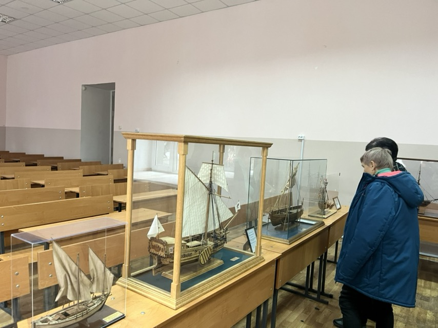 Відвідувачі виставки 2